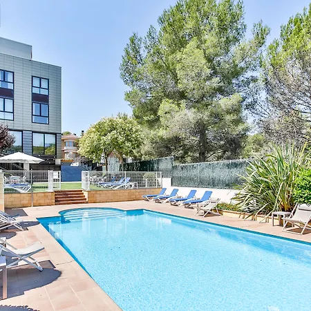Desitges 4*